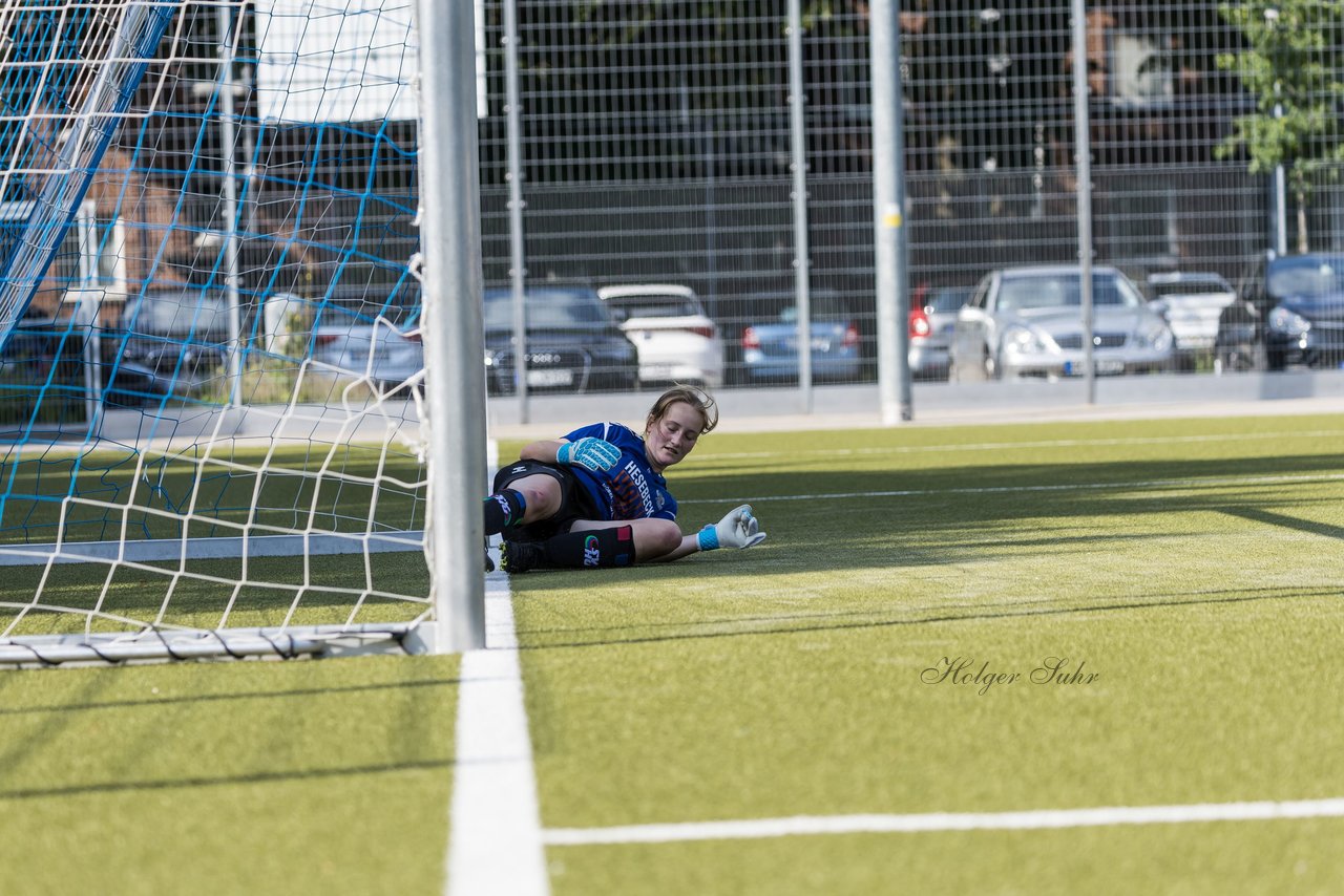 Bild 205 - wBJ Alstertal-Langenhorn - SV Henstedt-Ulzburg : Ergebnis: 4:1